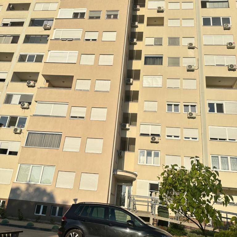 Lucky place lux apartment - One-Bedroom Apartment - 2
