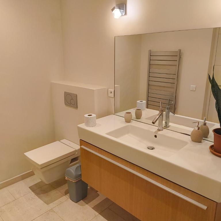 Quiet Private Garden Suite with Pool - Appartement 1 Chambre - 7