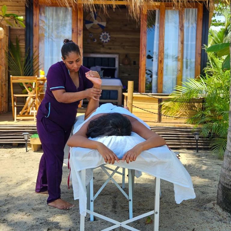 Suite Premium con jacuzzi y playa cerca al Tayrona - Suite con vistas al mar - 57