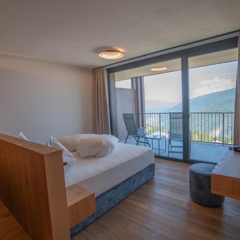 Hotel Purvita - Ski In Ski Out - Infinity Pool - Deluxe Suite - 4