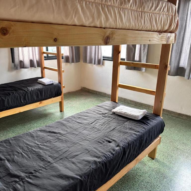 Hostel 360 Patagonia - Bed in 8-Bed Mixed Dormitory Room - 9