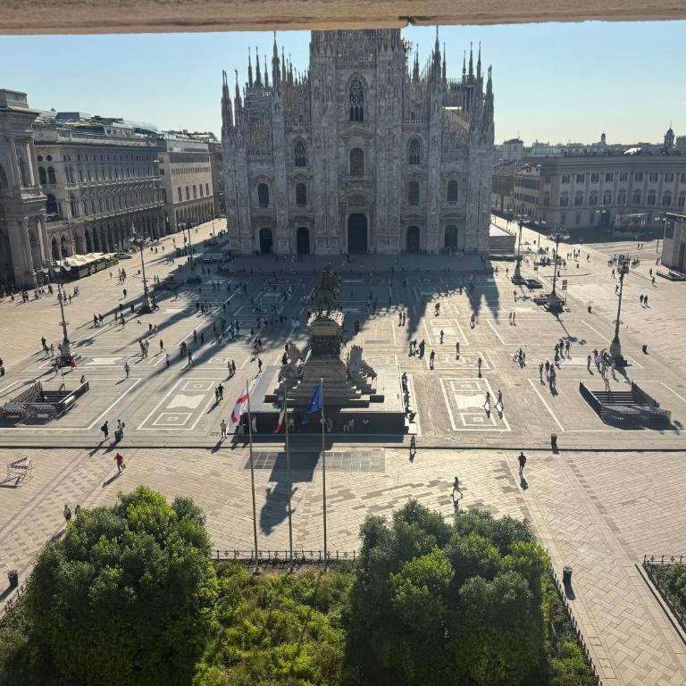 Flat in Duomo - Suite with City View - 12
