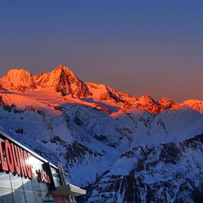 AlpinPark Chalet mit Swimmingpool, Sonnenloggia und Kamin - Großglockner Resort Matrei - Apartment mit 3 Schlafzimmern und Bergblick - 39