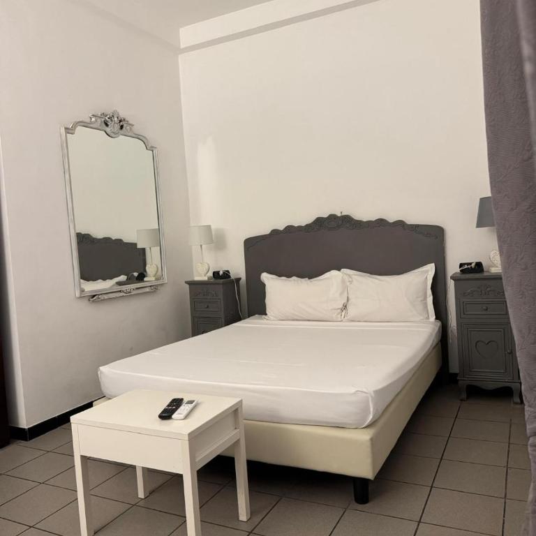 Blancmaisonteveresuite - Camera Matrimoniale con Bagno Privato - 9