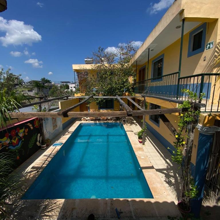 Hotel Kinich Ahau - Family Room - 1