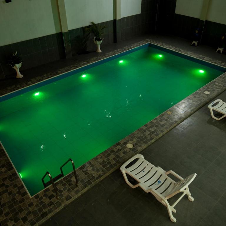 Salon y Recepciones Catalina - Casa - 32