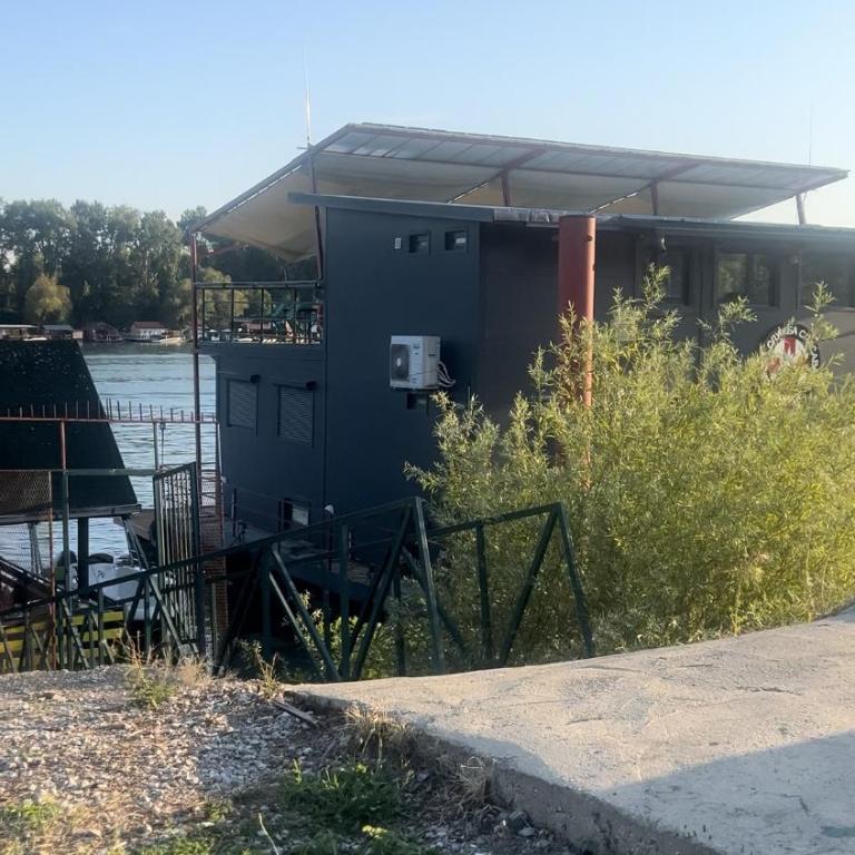 Splav na Savi KALIVARIJA - Vila sa 1 Spavaćom Sobom - 59