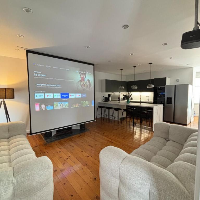 CHEZ CLAIRE 5 - Place Capitole122m2, Jacuzzi, Ciné - Four-Bedroom Luxury Apartment - 4