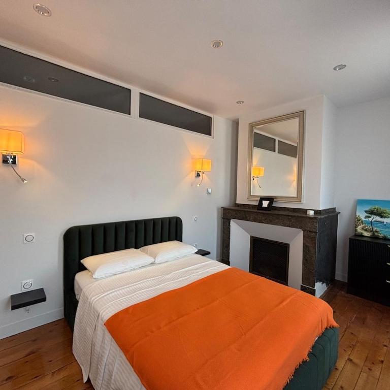 CHEZ CLAIRE 5 - Place Capitole122m2, Jacuzzi, Ciné - Four-Bedroom Luxury Apartment - 9