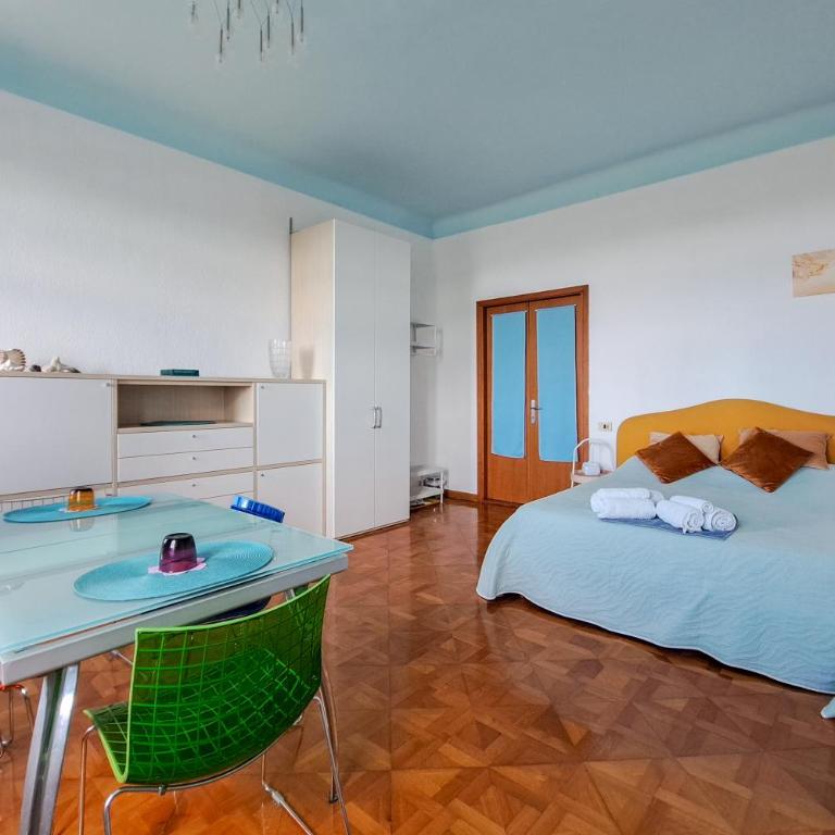 B&B Porto Vivo - Deluxe Double Room with Sea View - 1