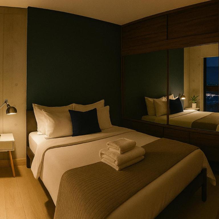 Luxury Loft Monterrey City Living at Landmark High Rise - Superior Apartment - 20