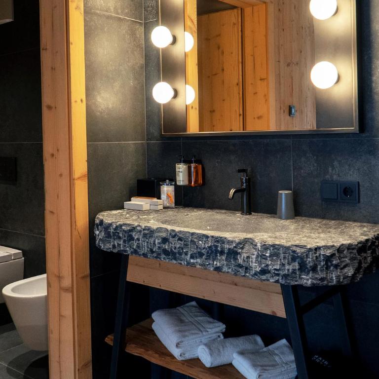 La Tambra - Hotel Lodge - Suite con Vasca Idromassaggio e Sauna - 12