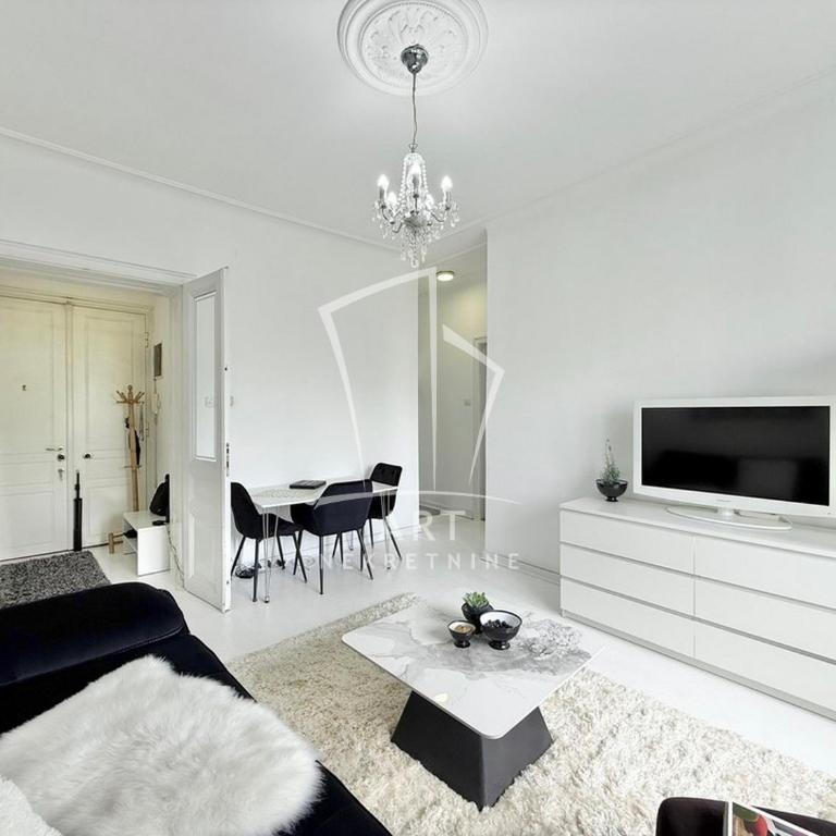 Park Oasis Centerpoint Residence - One-Bedroom Apartment - 1