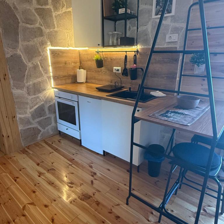 Wooden house Durmitor - One-Bedroom House - 7