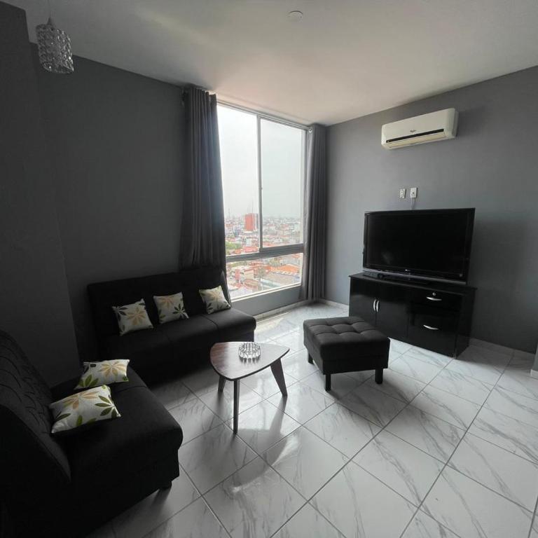 Departamento amplio en el corazón de Santa Cruz - Apartamento de 2 dormitorios - 15