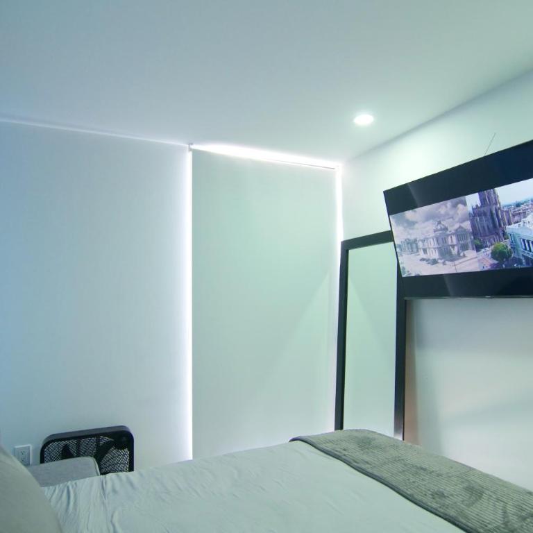 Comodo departamento, centrico - Two-Bedroom Apartment - 15