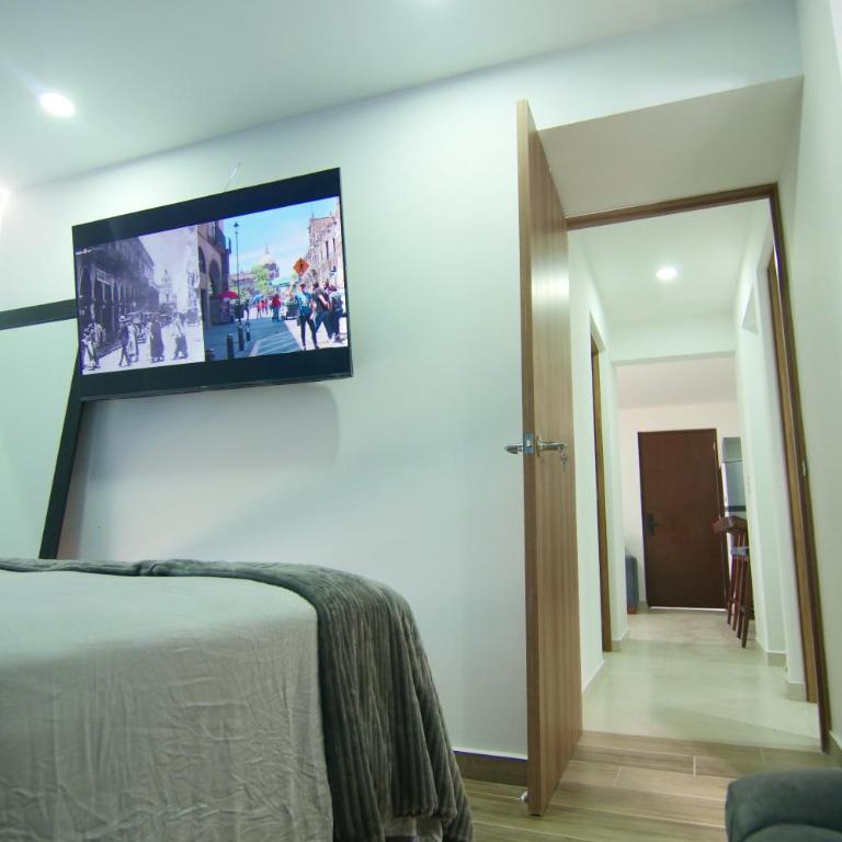 Comodo departamento, centrico - Two-Bedroom Apartment - 38