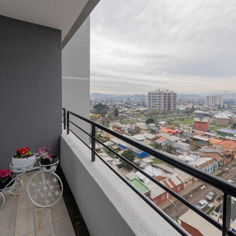 Departamento, Centro Concepción con Estacionamiento - Two-Bedroom Deluxe Apartment with Balcony - 17