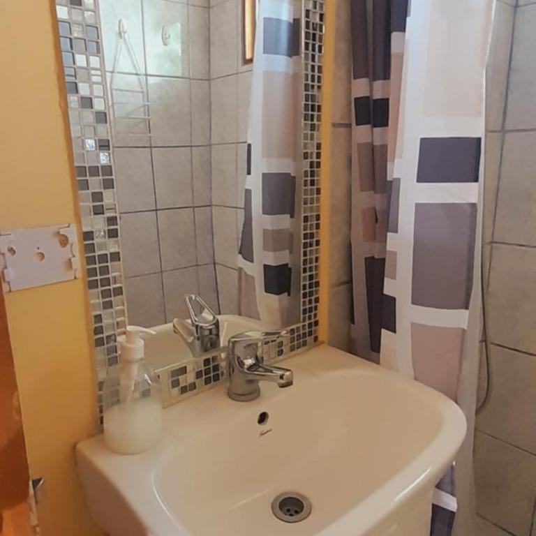 Cabañas Los Sauzales del Elqui - Two-Bedroom House - 9