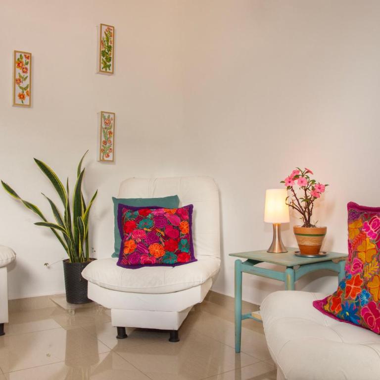 Blomst Casa Hostal - Habitación Doble con baño privado - 2