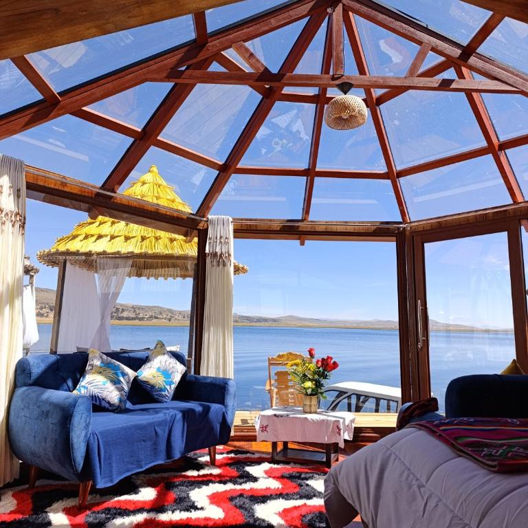 Luna Titicaca Grebe - One-Bedroom House - 3