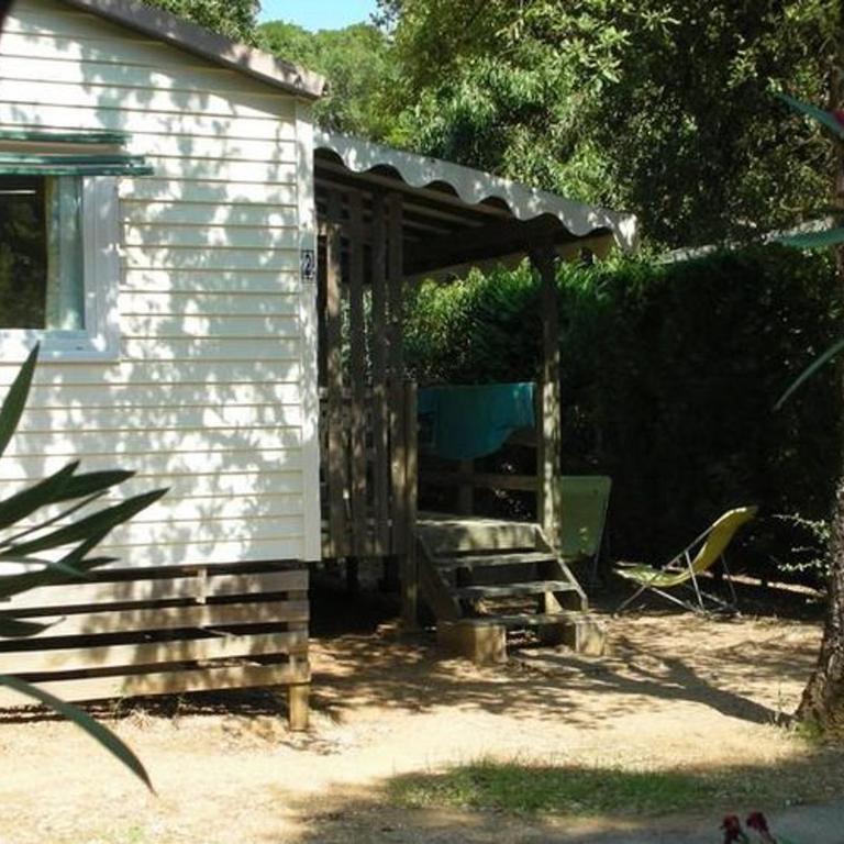 Mobil-home 6 pers avec terrasse à Bormes-les-Mimosas - API-1-52-361 - Mobile Home - 5