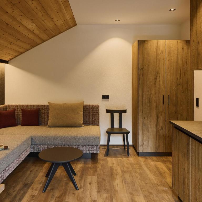 Residence Rosarela - Appartamento con 1 Camera da Letto e Balcone - 10