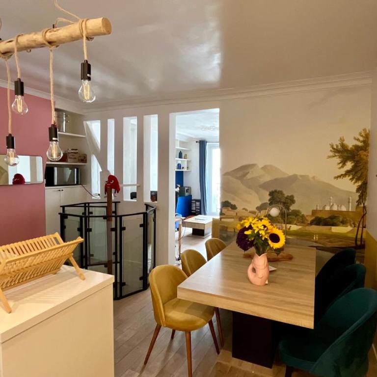 Paris Montmartre - Abbesses - Appartement 3 Chambres - 1