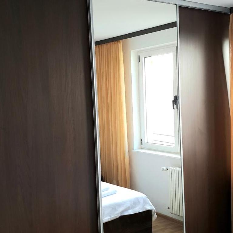 Cherry Apartment - Two-Bedroom Apartment with Balcony - 15
