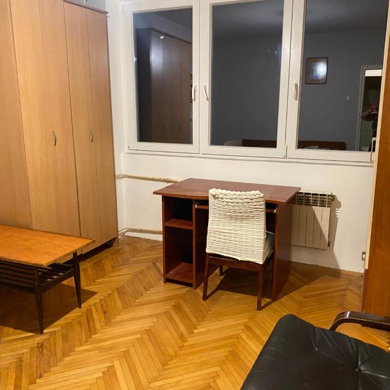 Neda - One-Bedroom Apartment - 8