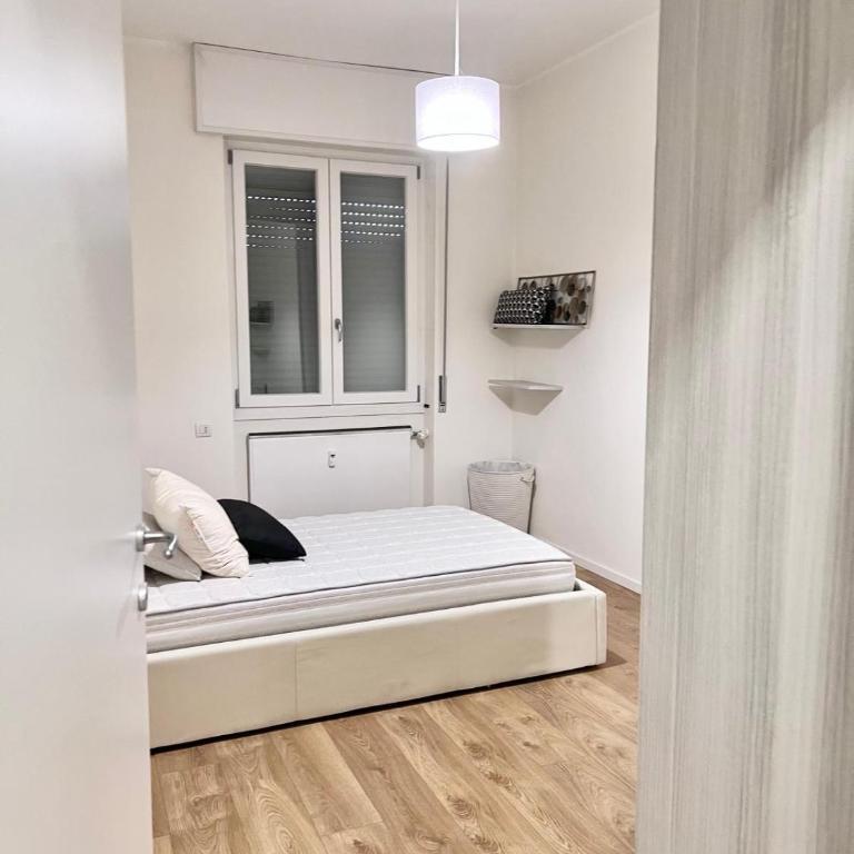 Alisia Lake house - Two-Bedroom Apartment - 6