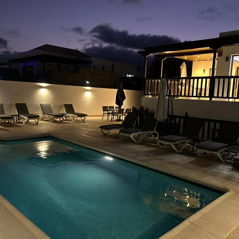 Villa Poppy - Villa with Private Pool - 4