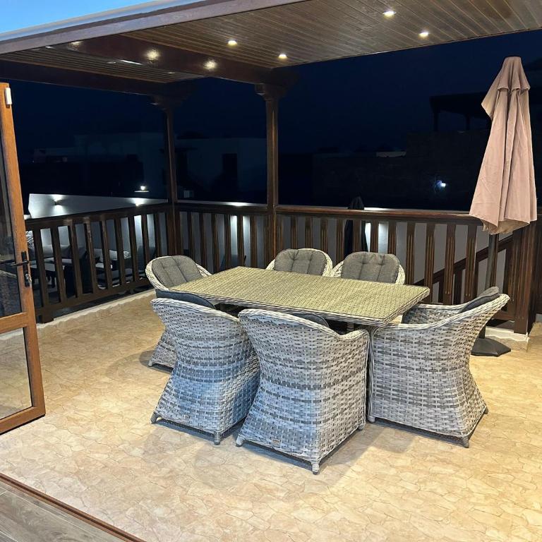 Villa Poppy - Villa with Private Pool - 3