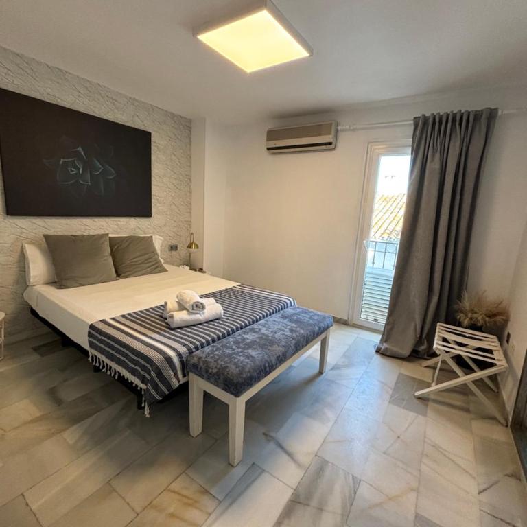 Puerto Banus Duplex Centric WaterFront 3 Bedroom - Three-Bedroom Apartment - 3