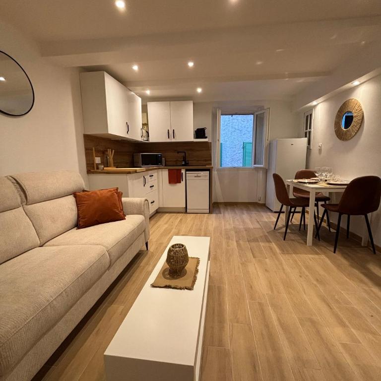 Charmant T2 refait à neuf en plein cœur de Fréjus - Apartment mit 1 Schlafzimmer - 8