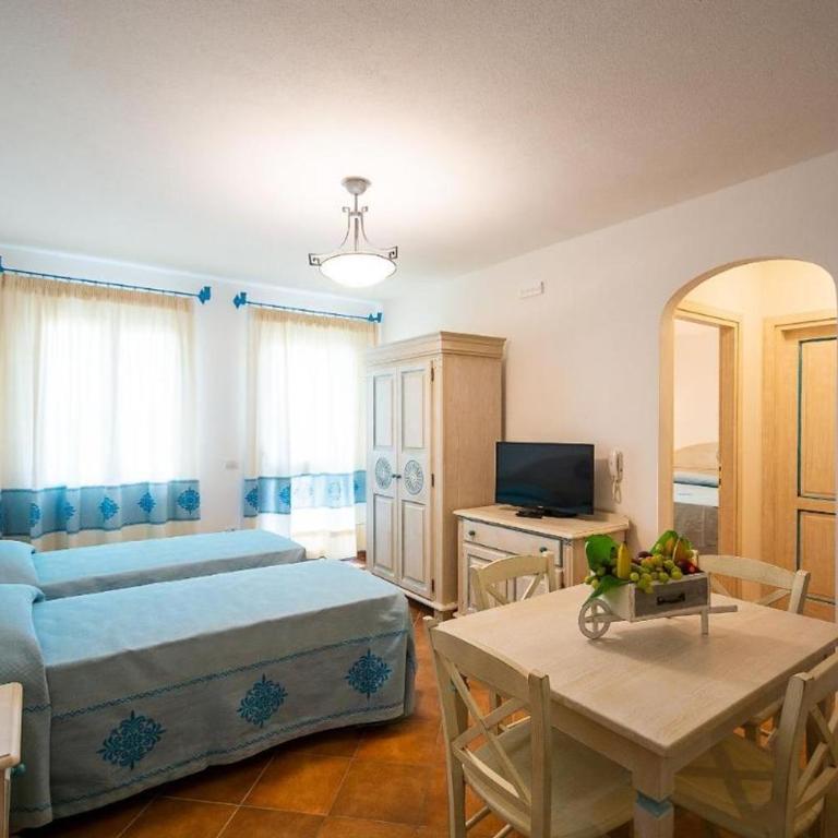 Charming Baia Marina 1 bedroom premier Apartments with Terrace balcony sleeps 4 - Appartamento - 3
