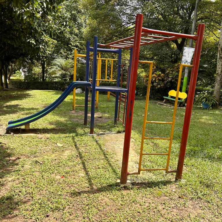 Moderno Apartaestudio Super Ubicado - One-Bedroom Apartment - 24