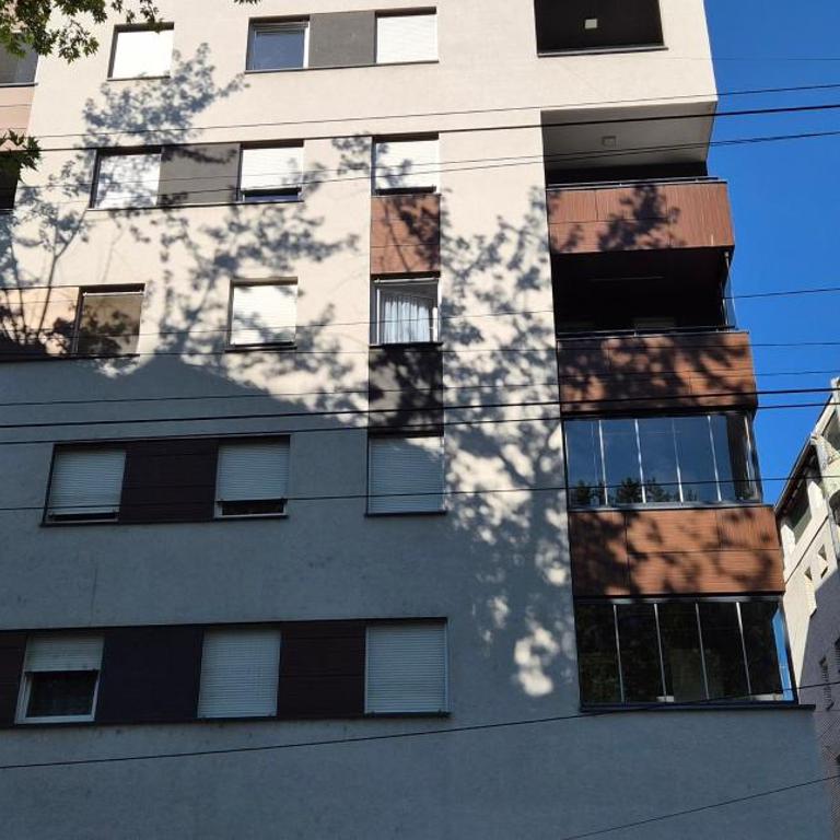 15th Corner Apartment - Two-Bedroom Apartment - 22