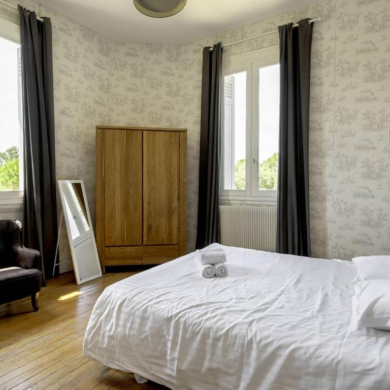 Villa Familiale près du Moulleau et Plage des Arbousiers avec Grand Jardin et Terrasse - FR-1-433-18 - Villa - 5