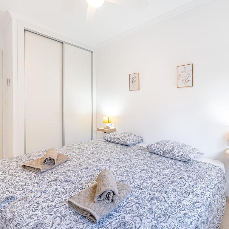 Spain Breaks - 2 bed family apartment Benalmádena with pool, Airco, WiFi - Apartamento de 2 dormitorios - 13