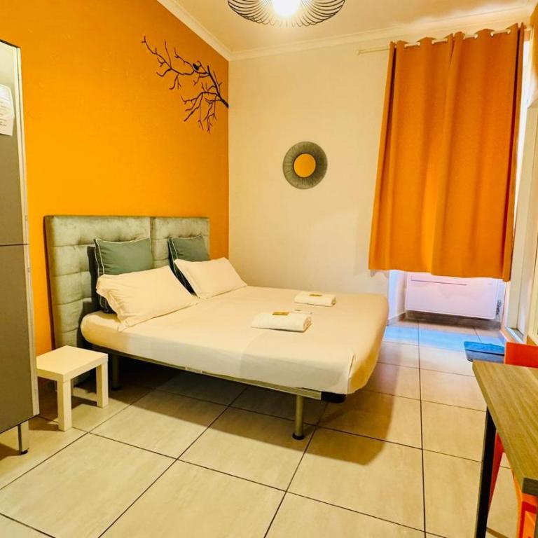 Star City Guest House - Camera Matrimoniale con Bagno Privato - 12