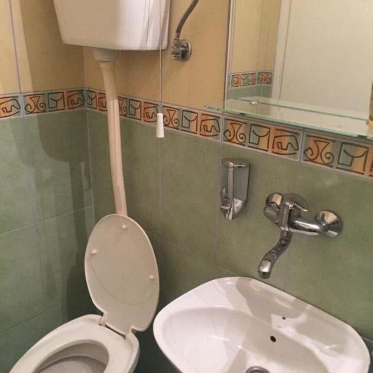 Neda1 - One-Bedroom Apartment - 10