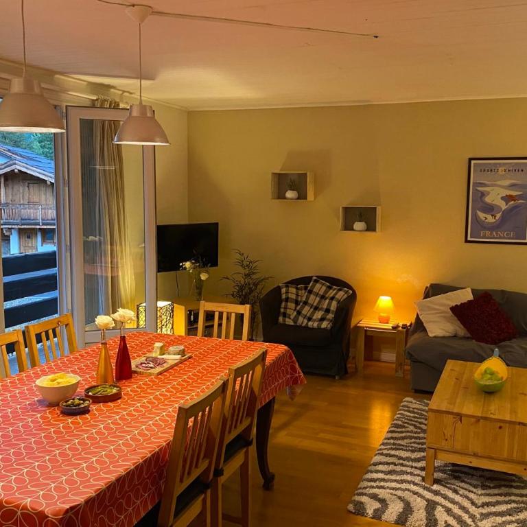75m With Balcony Near The Slopes! - Appartement - 3