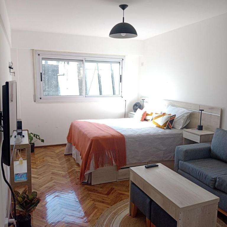 Luminoso Estudio Confort - Apartamento Estudio con cama grande - 1