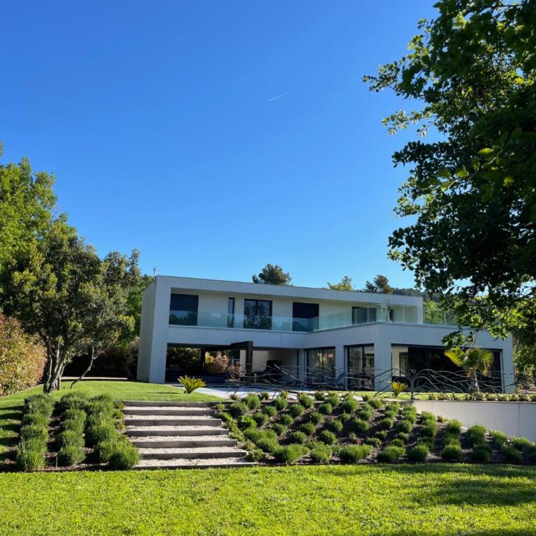 La Villa Blanche - Villa - 83