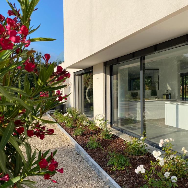La Villa Blanche - Villa - 91