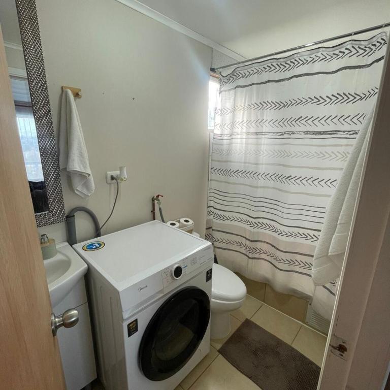Cabaña céntrica con vista al lago - One-Bedroom Apartment - 7