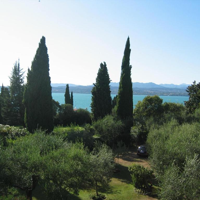 Villa Paradiso - Camera Matrimoniale/Doppia con Letti Singoli con Vista Lago. - 6