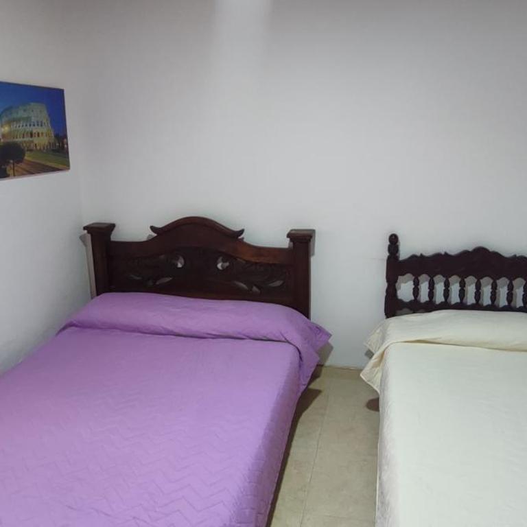 Agradable casa con parqueadero, en Rivera Huila. - Two-Bedroom House - 51