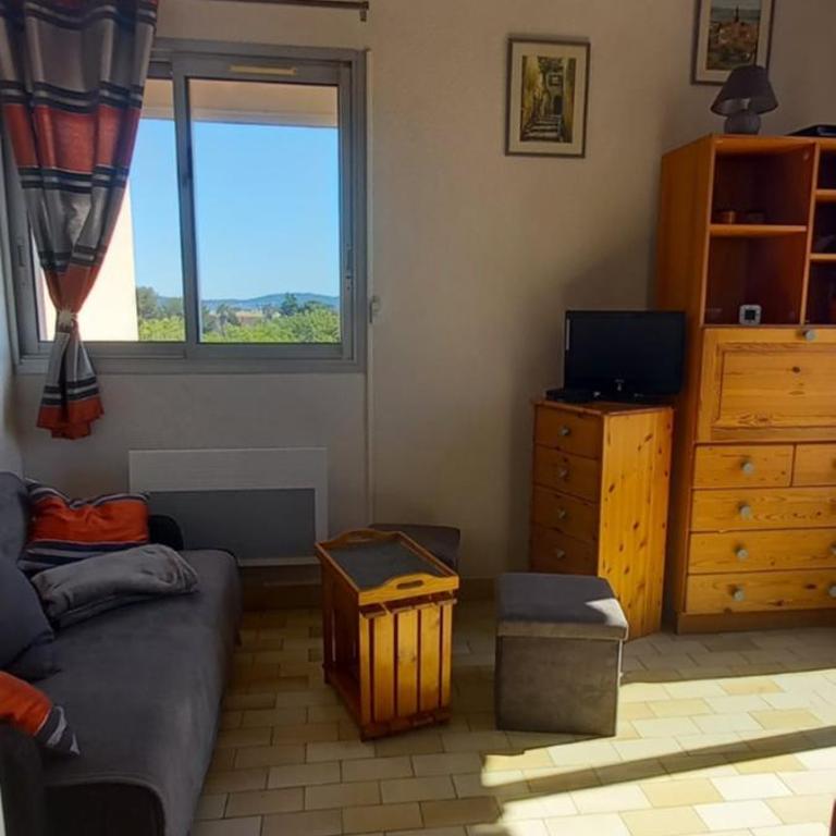 Entre mer azur et collines boisées - Appartement 2 Chambres - 5